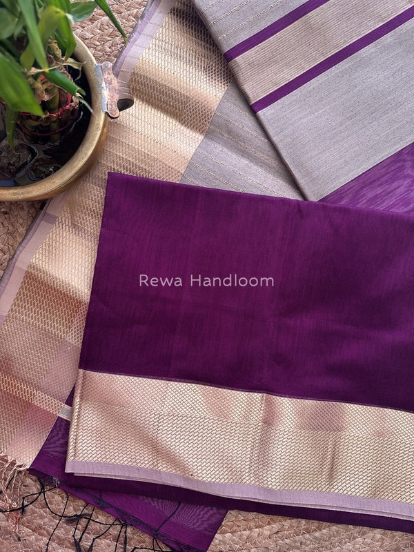  Resham Thread Border Saree