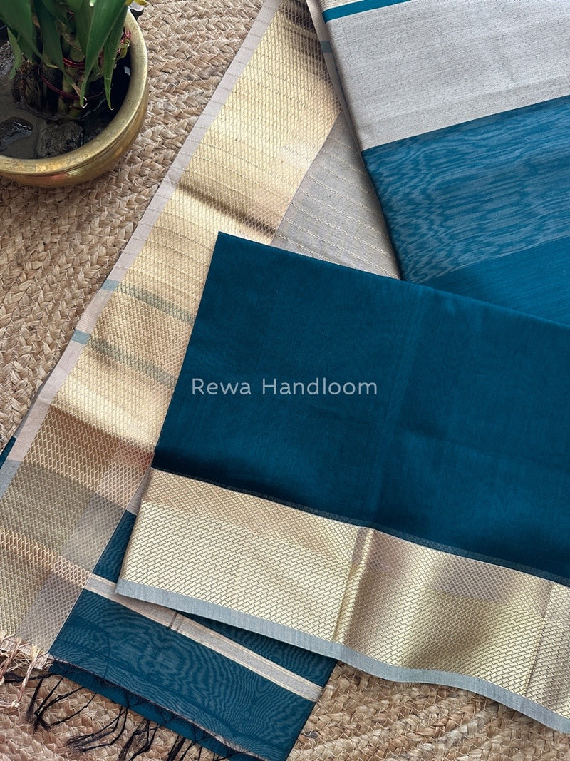  Resham Thread Border Saree
