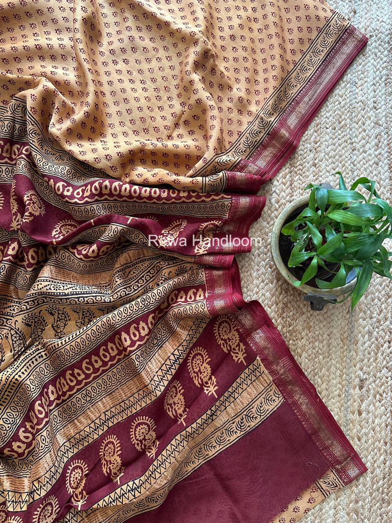 Maheshwari Golden Yellow Bagh Print Small Border Saree MTBS168