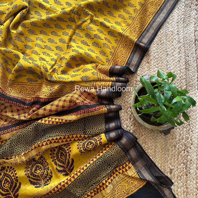 Maheshwari Yellow Bagh Print Small Border Saree MTBS181