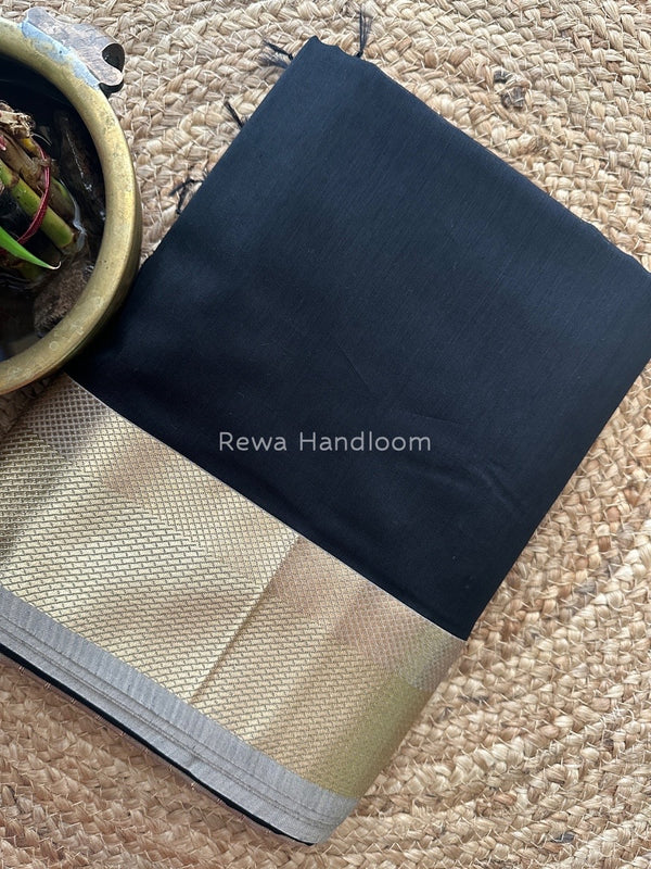Maheshwari Black Resham Thread Border Saree RTS012