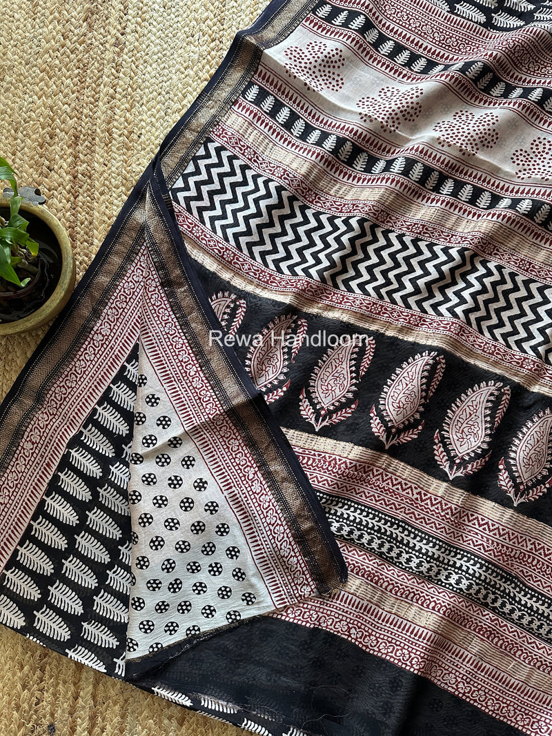 Maheshwari Saree