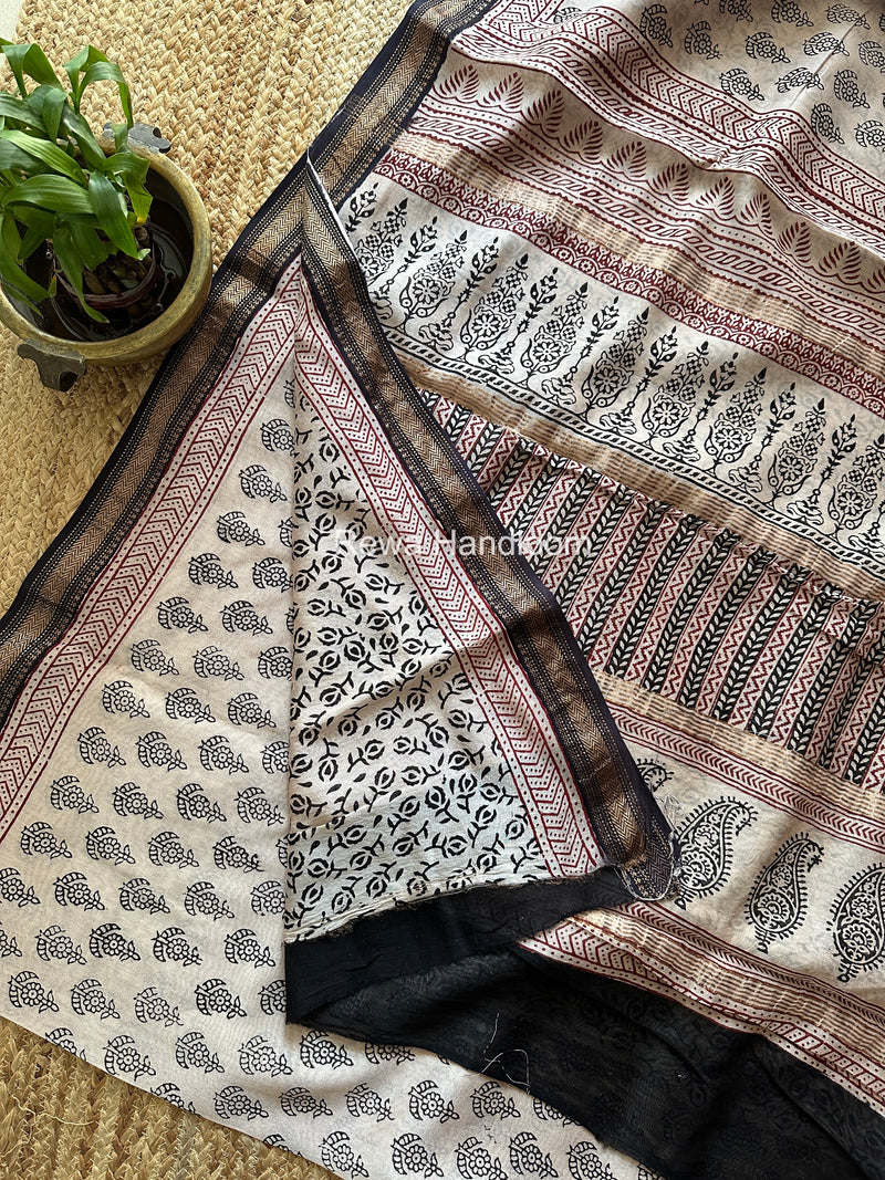 Maheshwari Saree