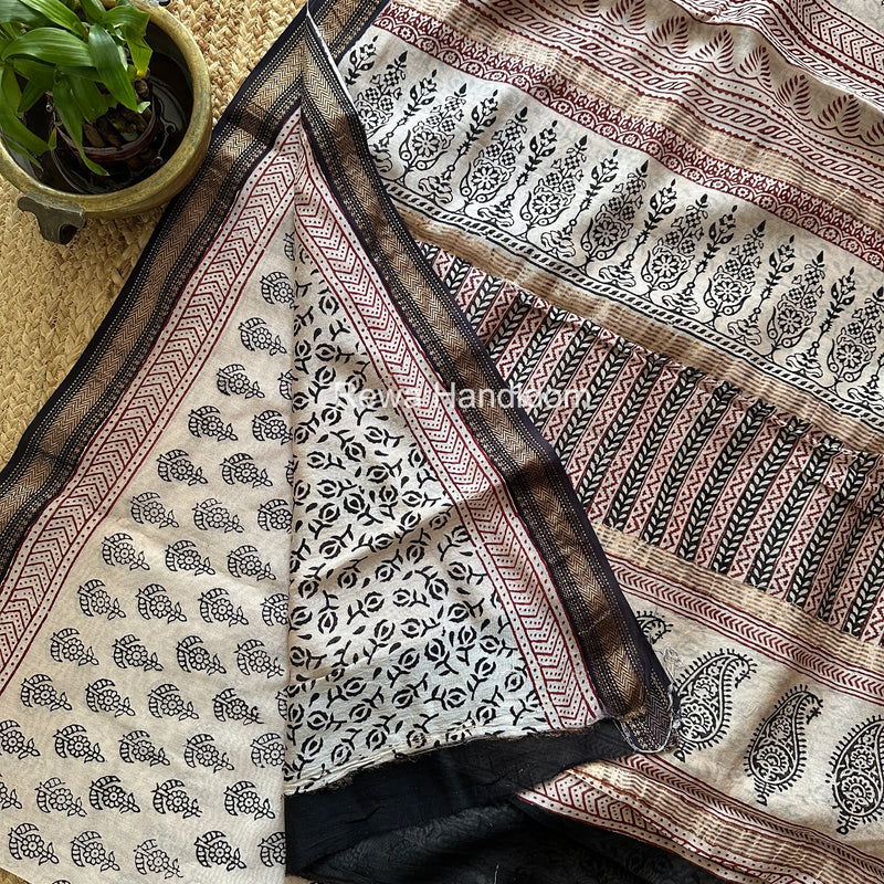Maheshwari Saree