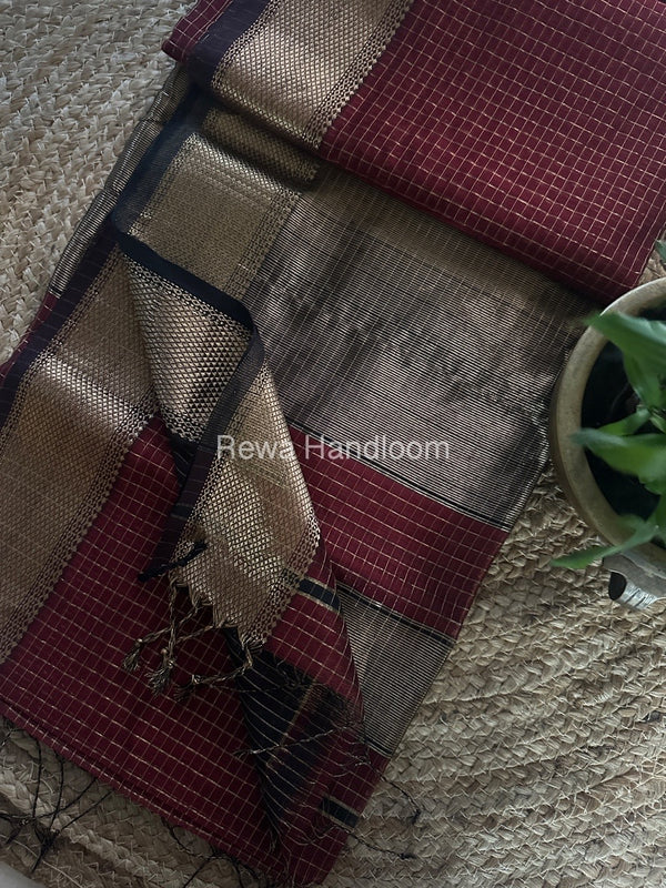 Maheshwari Zari Checks Saree