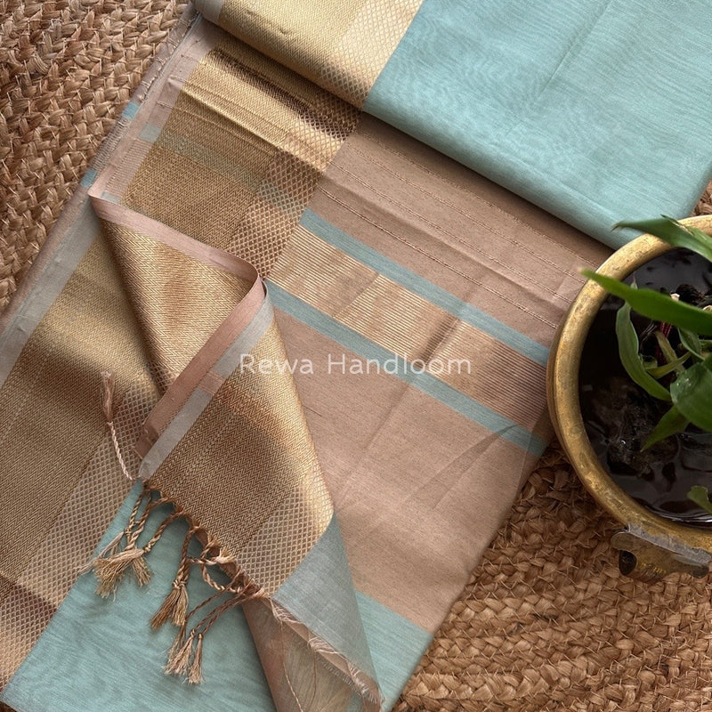 Maheshwari Resham Thread Border Saree