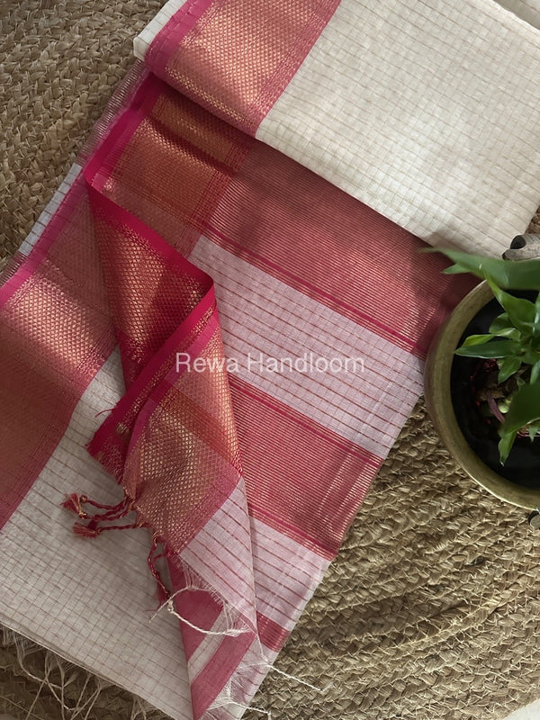 Maheshwari Zari Checks Saree