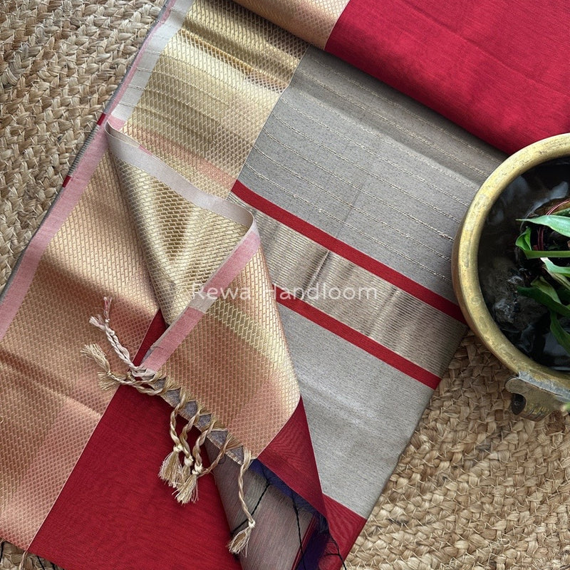 Maheshwari Resham Thread Border Saree