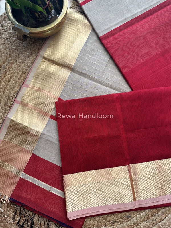  Resham Thread Border Saree