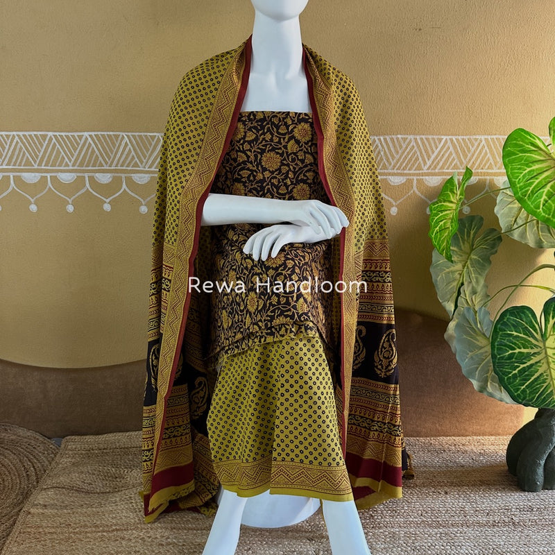 Bagh Print Cotton Suit 