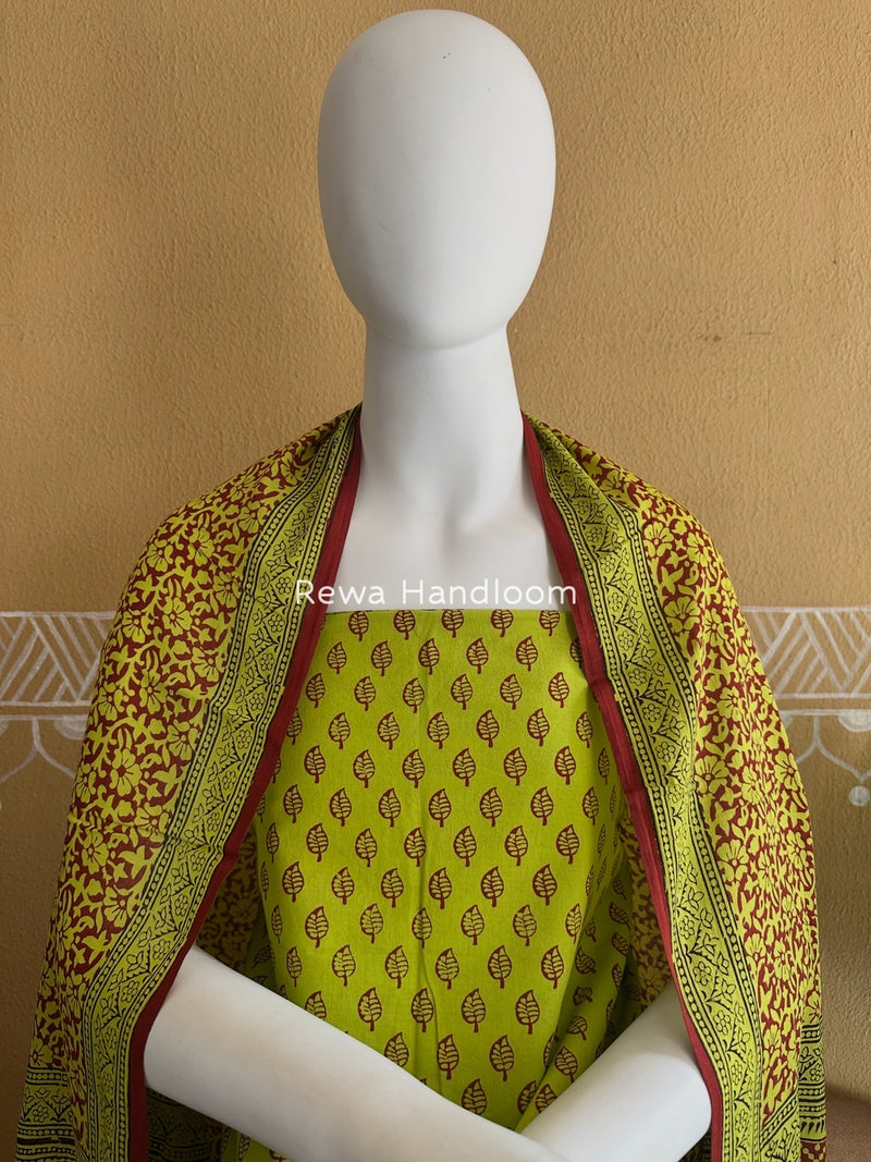 Parrot Green-Maroon Bagh Print Cotton Suit BGCSJ047