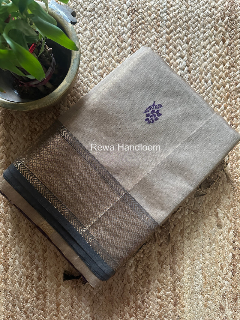 Maheshwari Beige Tissue Silk Saree TFB034