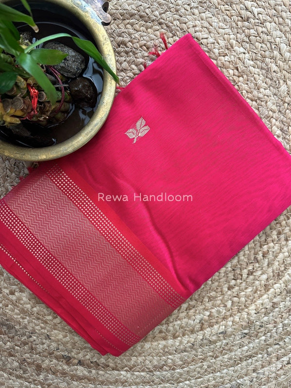 Maheshwari Rani Pink Resham Thread Butti Saree RBS45