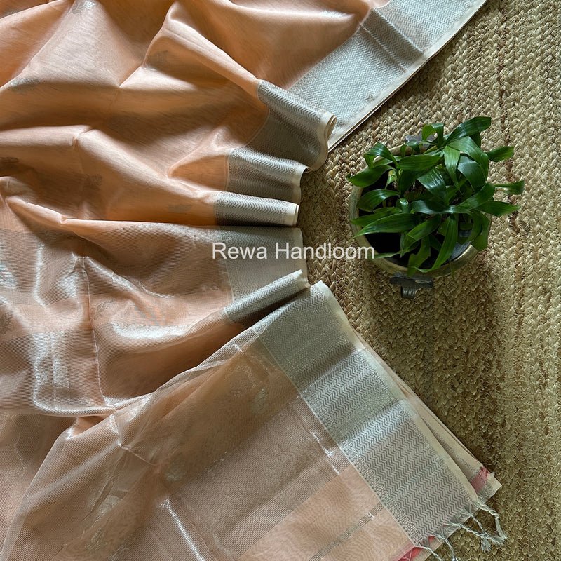 Maheshwari Peach Silver Butti Saree SGSB036
