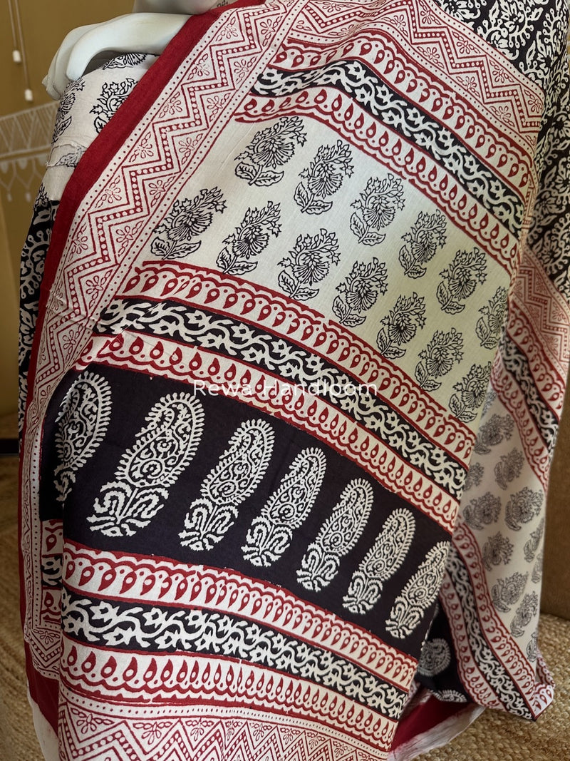 White-Black Bagh Print Cotton Suit BGCSJ036