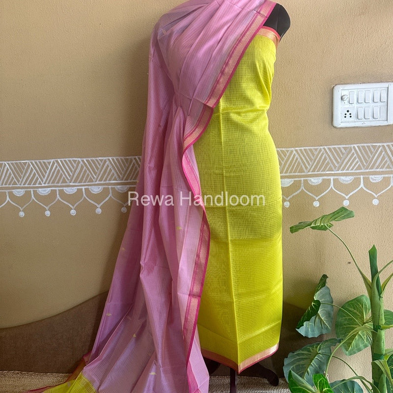 Maheshwari Motifs Top-Dupatta Set