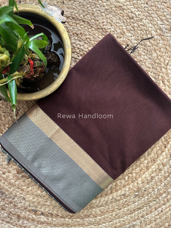 Maheshwari Coffee Brown Resham Thread Border Saree RTS031