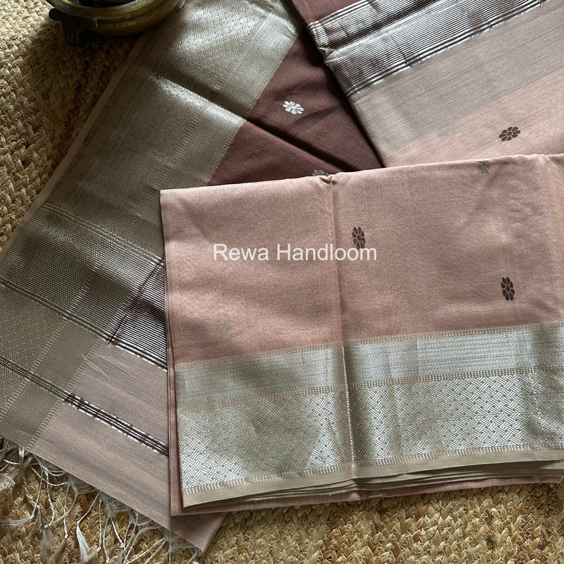 Maheshwari Saree