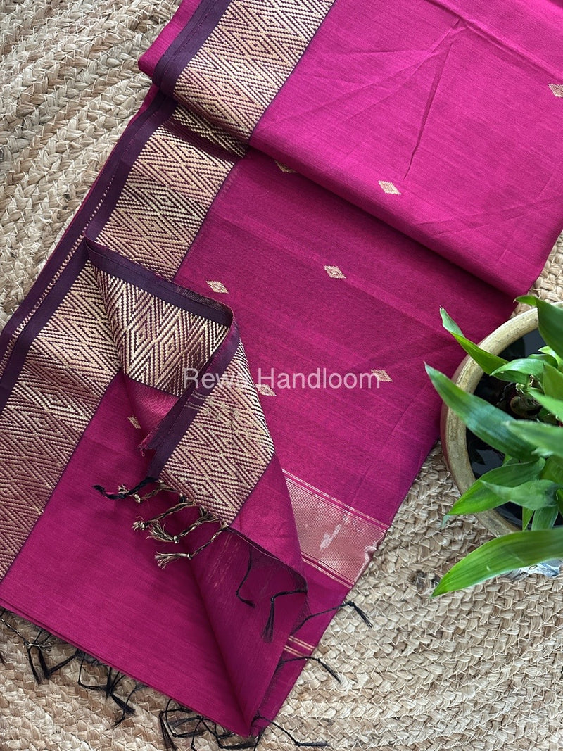 Famous Nayanthara Magenta Zari Butti Maheshwari Saree DBS010