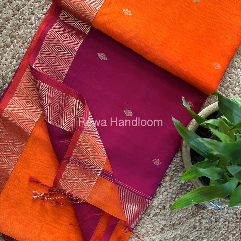 Famous Nayanthara Orange Zari Butti Maheshwari Saree DBS015