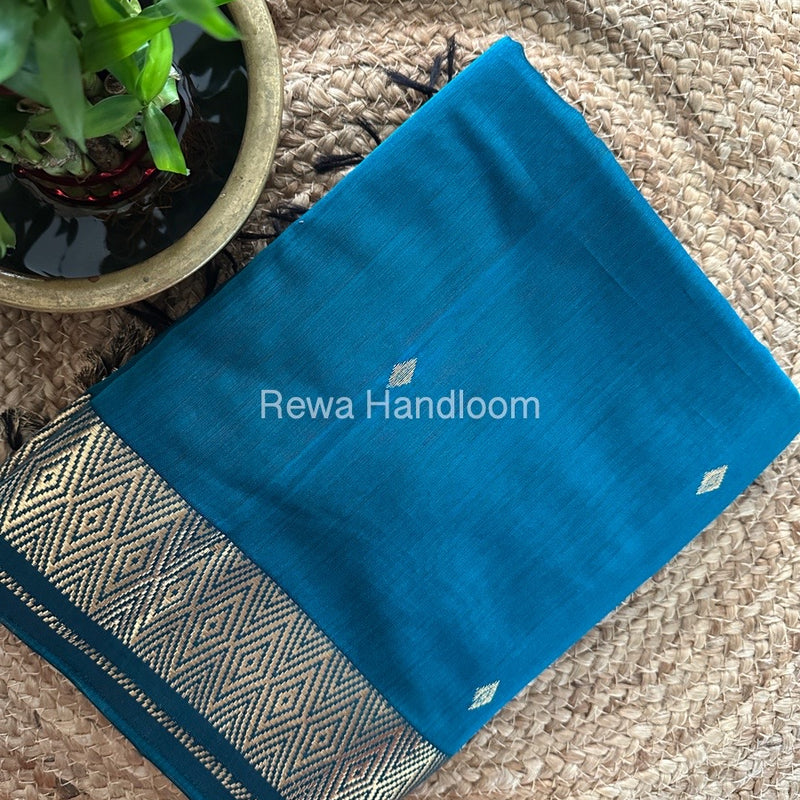 Famous Nayanthara Rama Green Zari Butti Maheshwari Saree DBS012