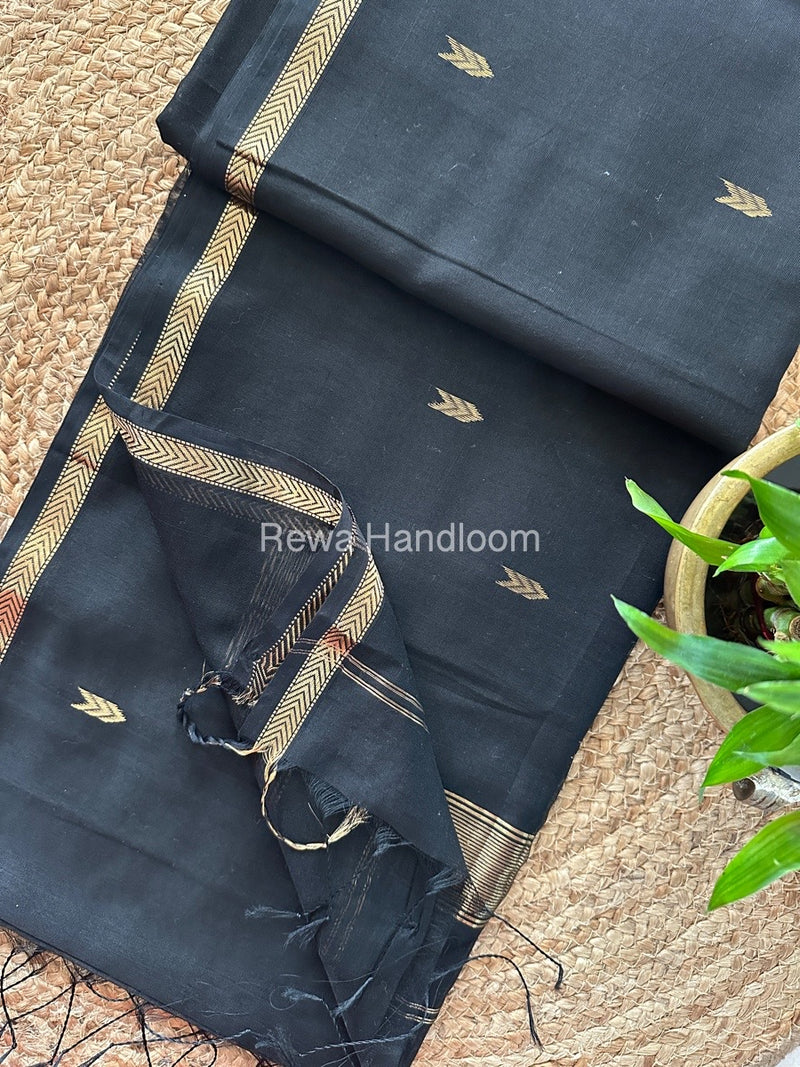 Black Zari Butti Maheshwari Saree VBS047