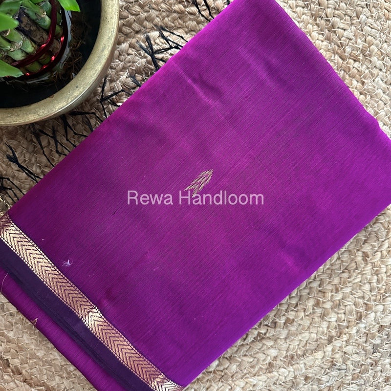 Magenta Zari Butti Maheshwari Saree VBS046