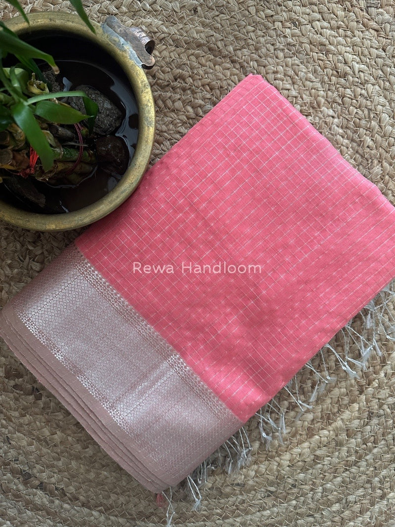 Maheshwari Fuchsia Pink Silver Zari Checks Silk Saree SZ051