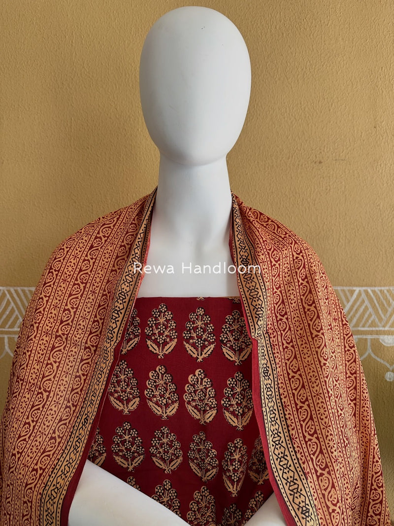 Red-Cream Bagh Print Cotton Suit BGCSJ049