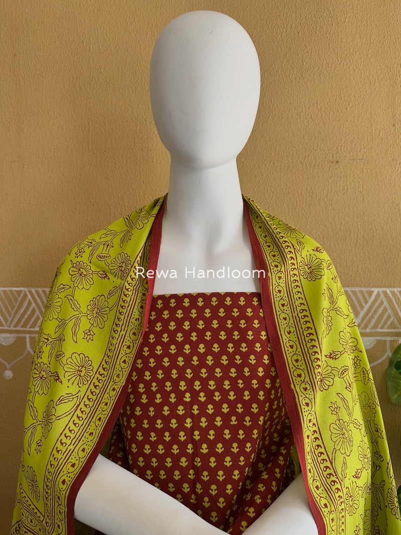 Red-Parrot Green Bagh Print Cotton Suit BGCSJ033