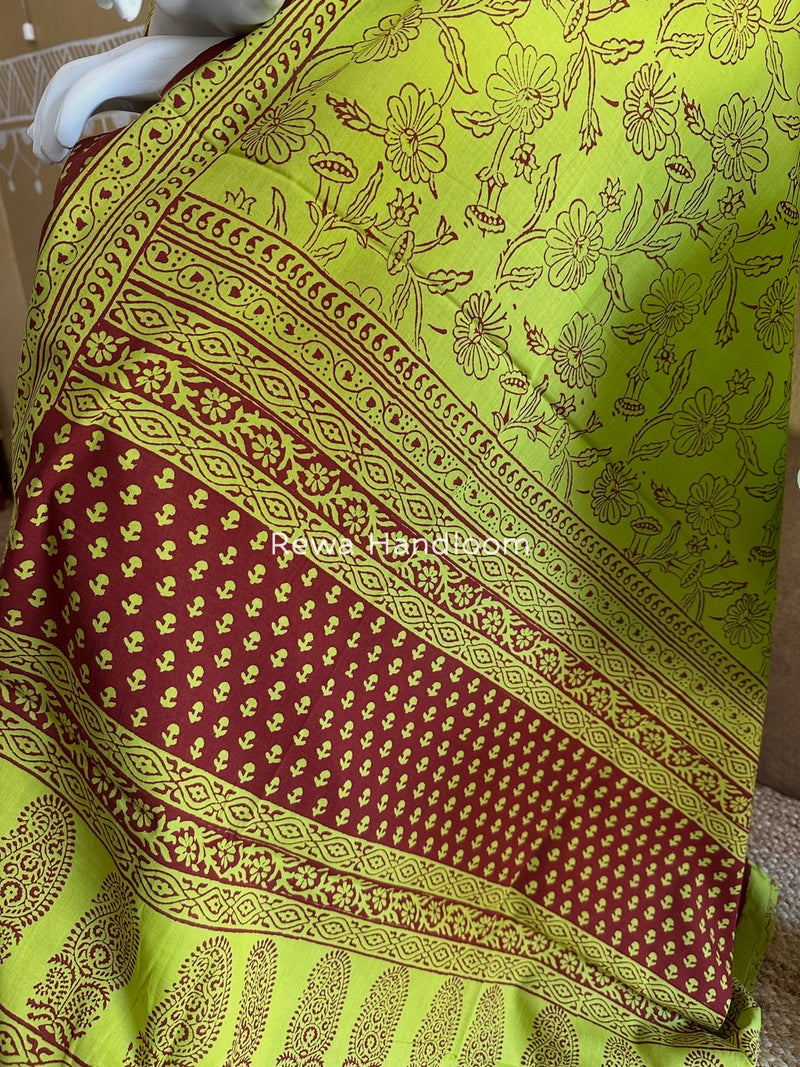 Red-Parrot Green Bagh Print Cotton Suit BGCSJ033