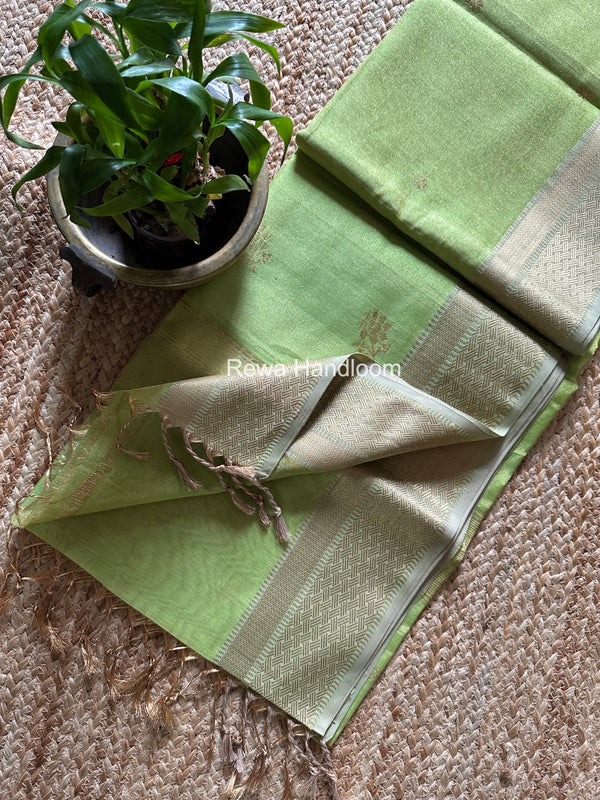 Maheshwari Tissue Butti Saree