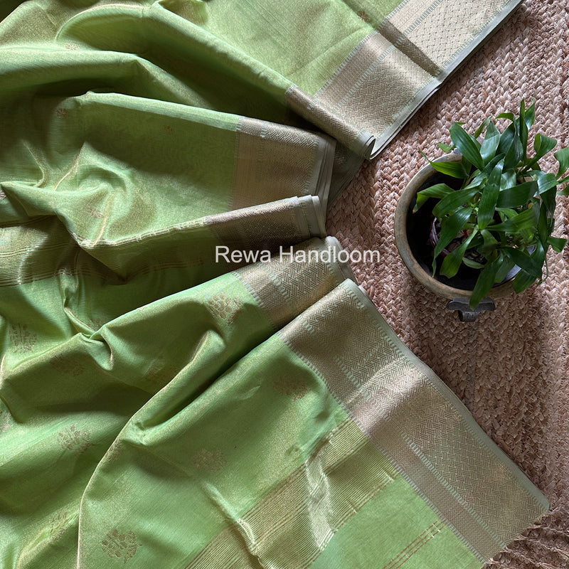 Maheshwari Parrot Green Tissue Butti Saree TBBS0131