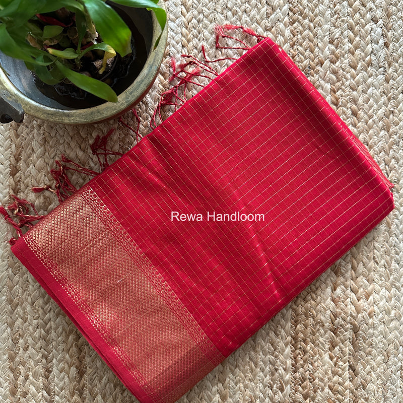 Maheshwari Red Zari Checks Saree ZCHX486