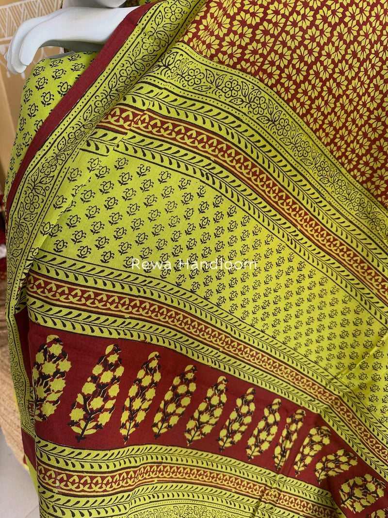 Parrot Green-Maroon Bagh Print Cotton Suit BGCSJ041