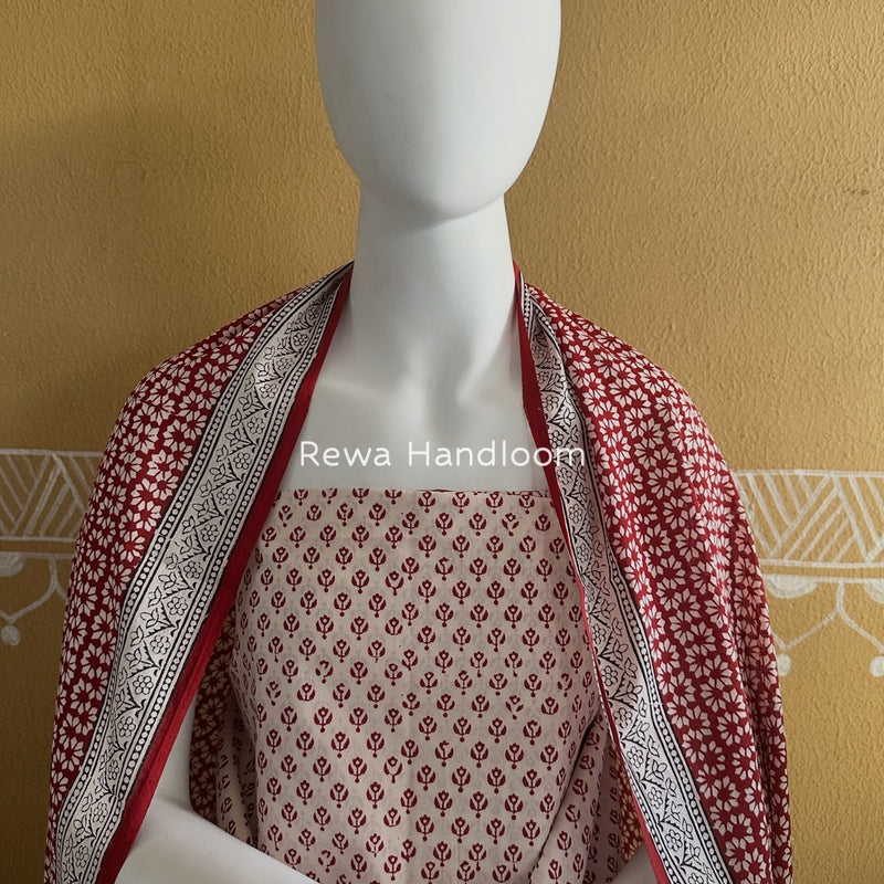 White-Red Bagh Print Cotton Suit BGCSJ077