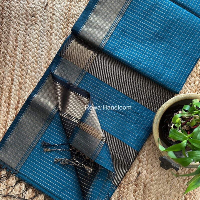 Maheshwari Zari Checks Saree