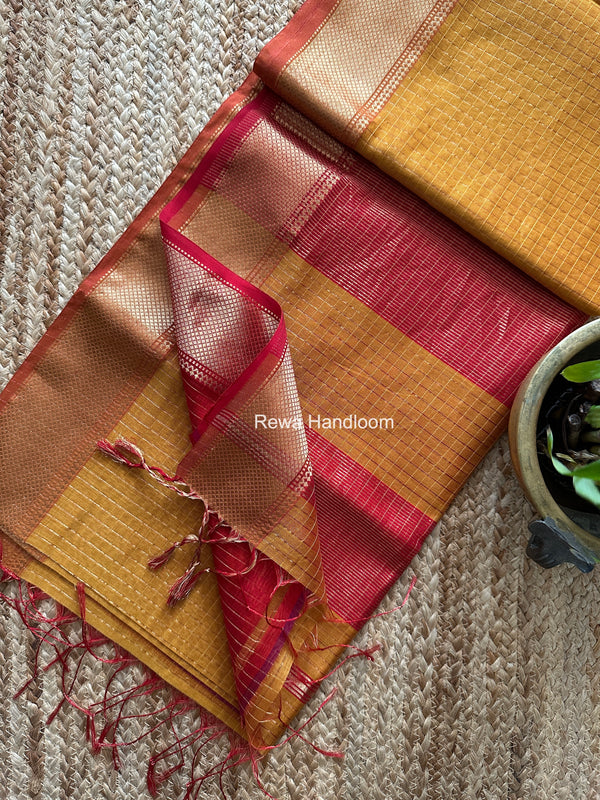 Maheshwari Zari Checks Saree