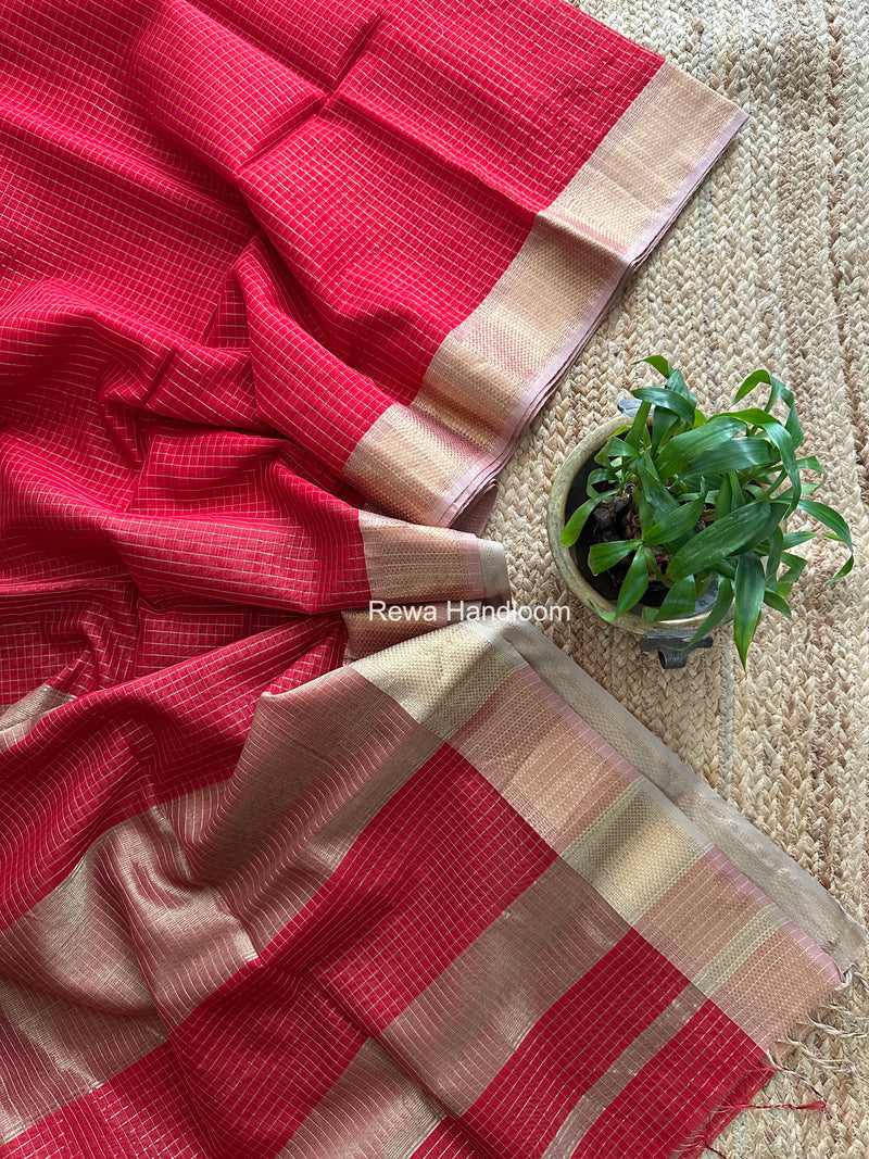 Maheshwari Red Zari Checks Saree ZCHX468