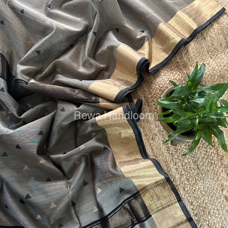  Zari Butti Maheshwari Saree