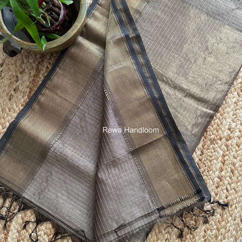 Maheshwari Beige Zari Checks Saree ZCHX467