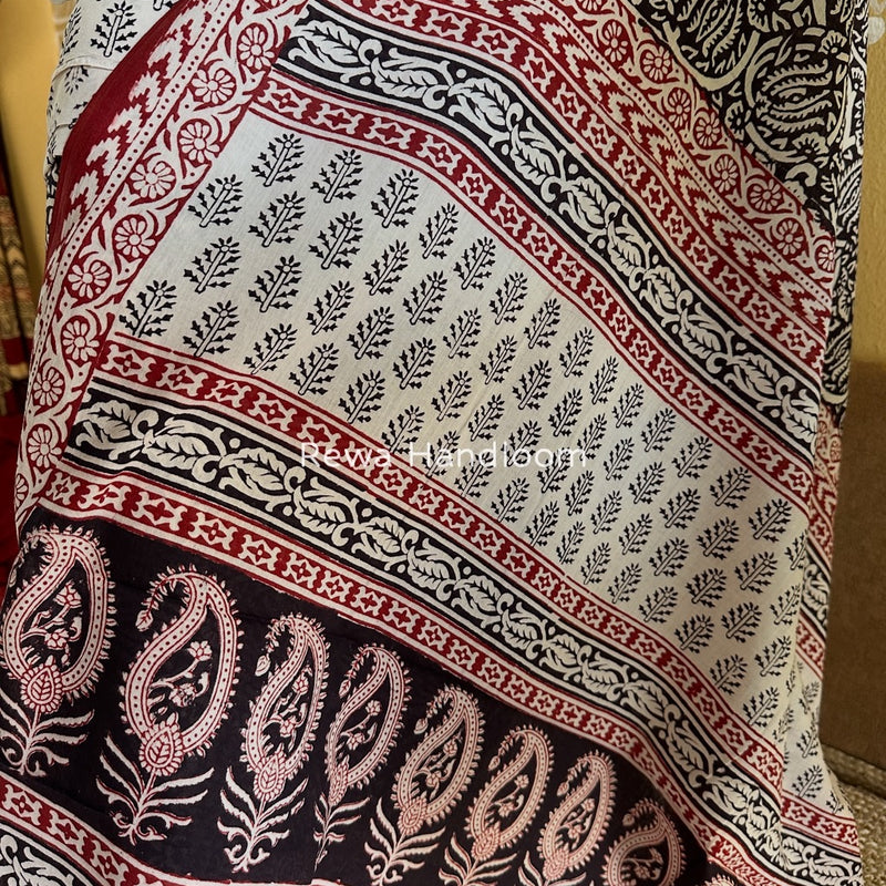 White-Black Bagh Print Cotton Suit BGCSJ054