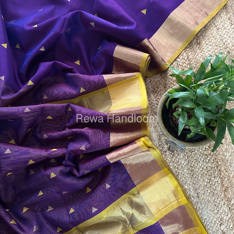  Zari Butti Maheshwari Saree