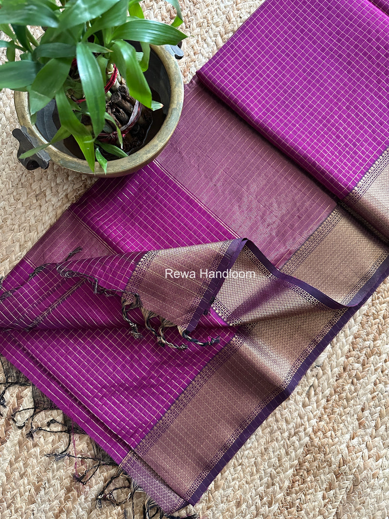 Maheshwari Zari Checks Saree