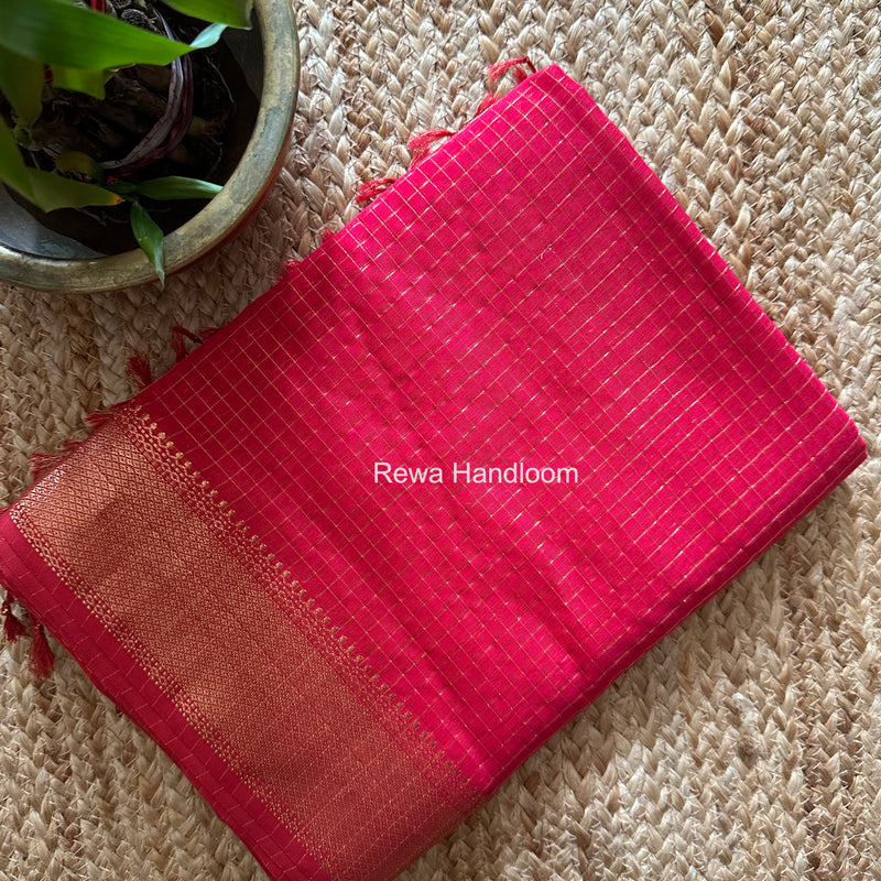 Maheshwari Rani Pink Zari Checks Saree ZCHX494