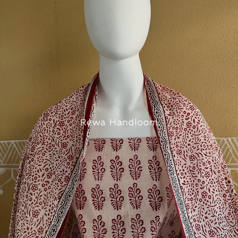 White-Red Bagh Print Cotton Suit BGCSJ057