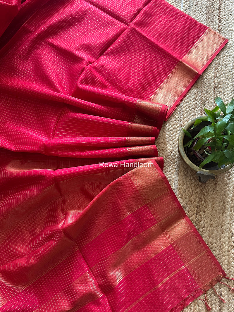 Maheshwari Rani Pink Zari Checks Saree ZCHX494
