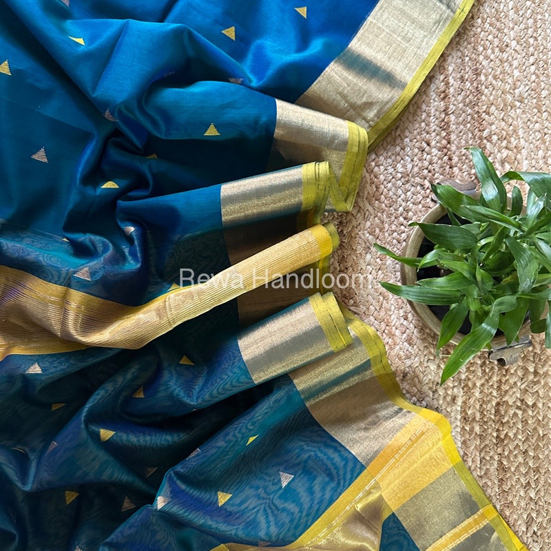  Zari Butti Maheshwari Saree