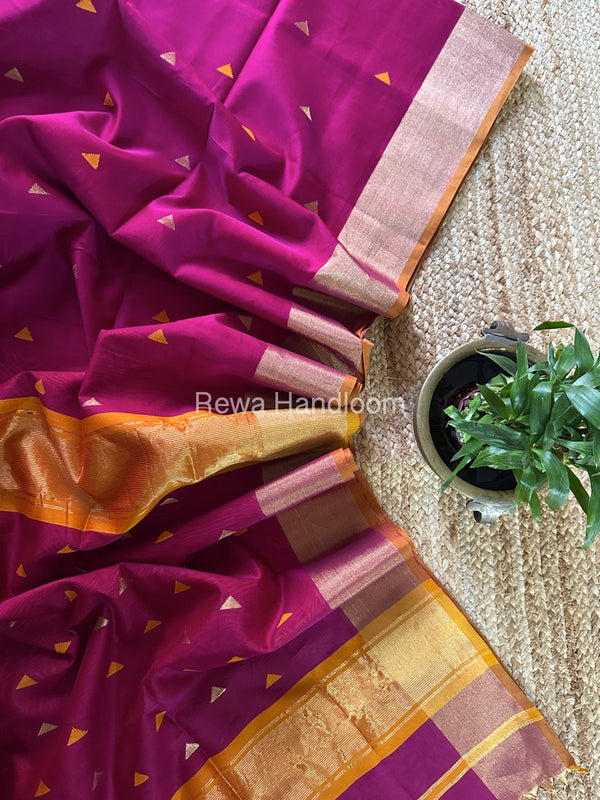  Zari Butti Maheshwari Saree