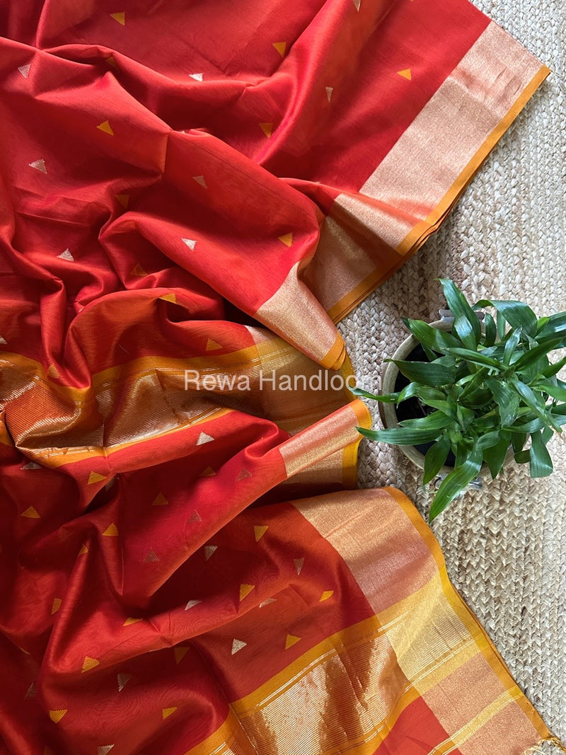  Zari Butti Maheshwari Saree